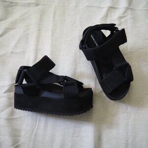 [New with box] Intentionally Blank Zona Platform Sandal